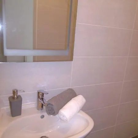 Apartment Apartman Sara Sibenik