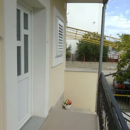 Apartman Sara Apartment *