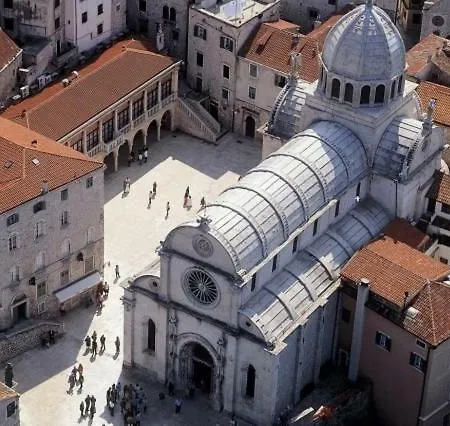Apartman Sara Appartamento *