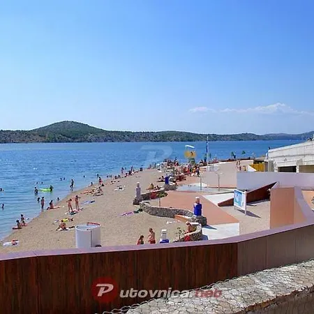Apartment Apartman Sara Sibenik