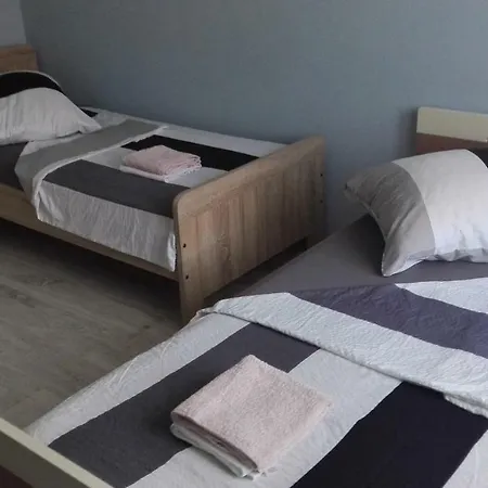 Apartment Apartman Sara Sibenik